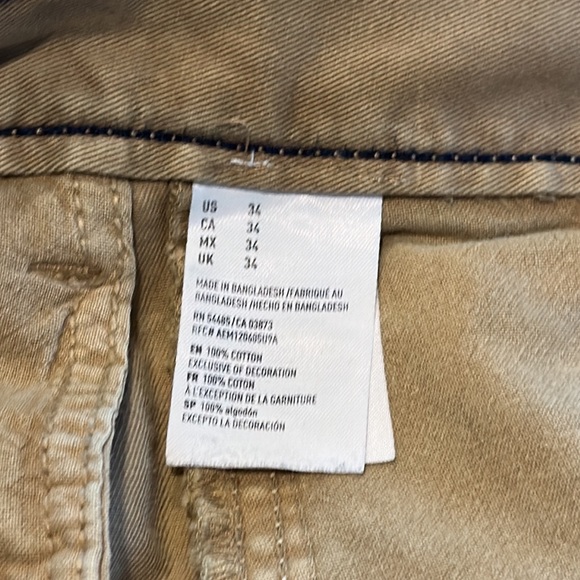 American Eagle Classic Distressed Shorts - Picture 7 of 13